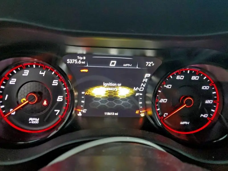 2018 DODGE CHARGER SXT  