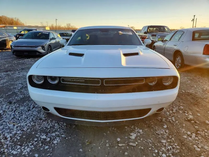 2023 DODGE CHALLENGER SXT  
