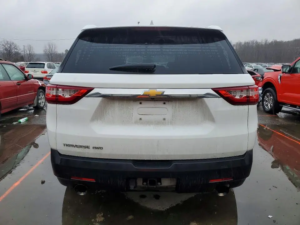 2018 CHEVROLET TRAVERSE LS  