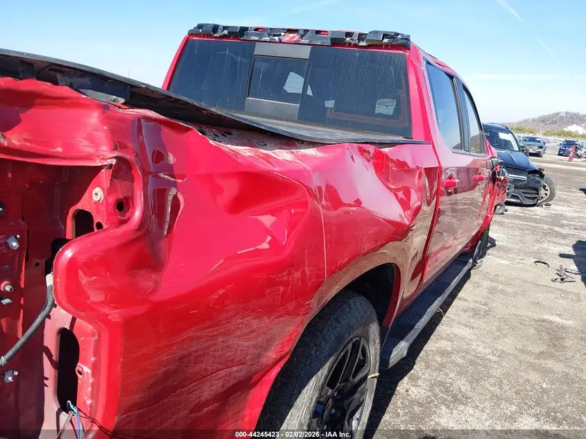 2022 CHEVROLET SILVERADO 1500 4WD  SHORT BED RST
