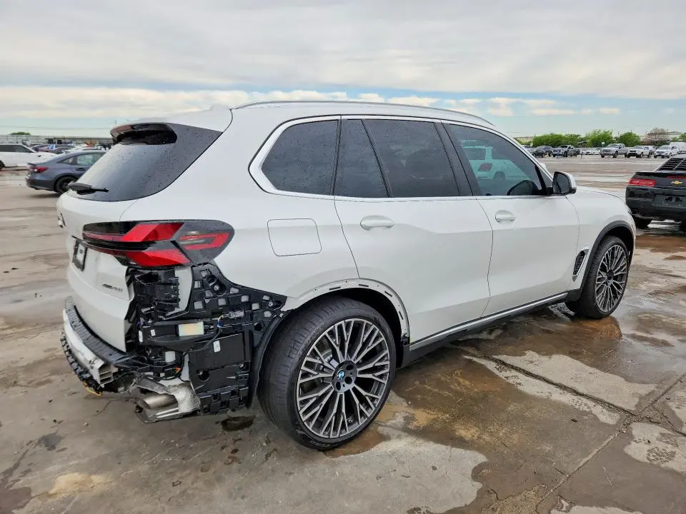 2026 BMW X5 XDRIVE40I  