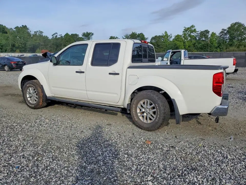 2020 NISSAN FRONTIER SV  
