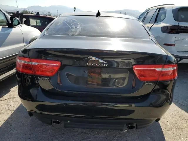 2018 JAGUAR XE   