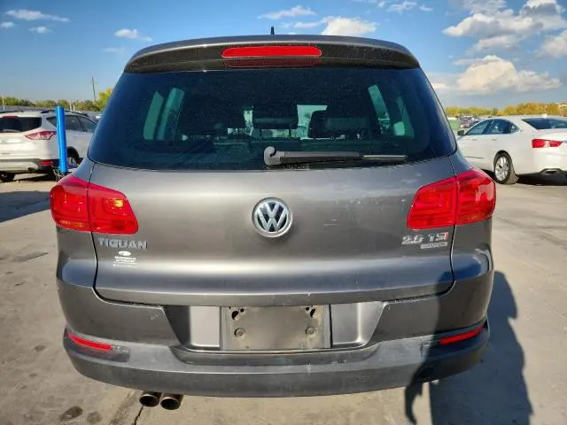 2015 VOLKSWAGEN TIGUAN S  