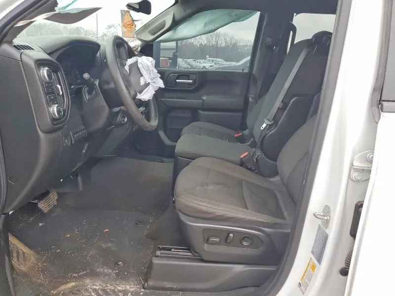 2024 CHEVROLET SILVERADO K2500 CUSTOM  