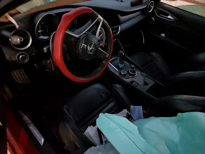 2017 ALFA ROMEO GIULIA TI  