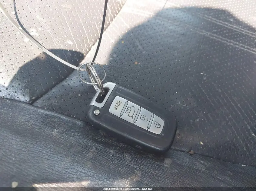 2011 KIA SORENTO EX V6