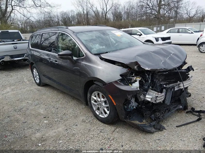 2022 CHRYSLER PACIFICA TOURING L