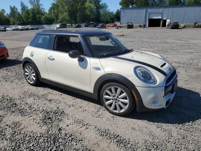 2015 MINI COOPER S  