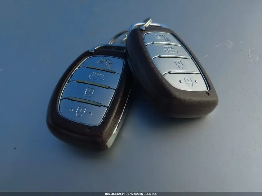 2018 HYUNDAI SONATA HYBRID SE