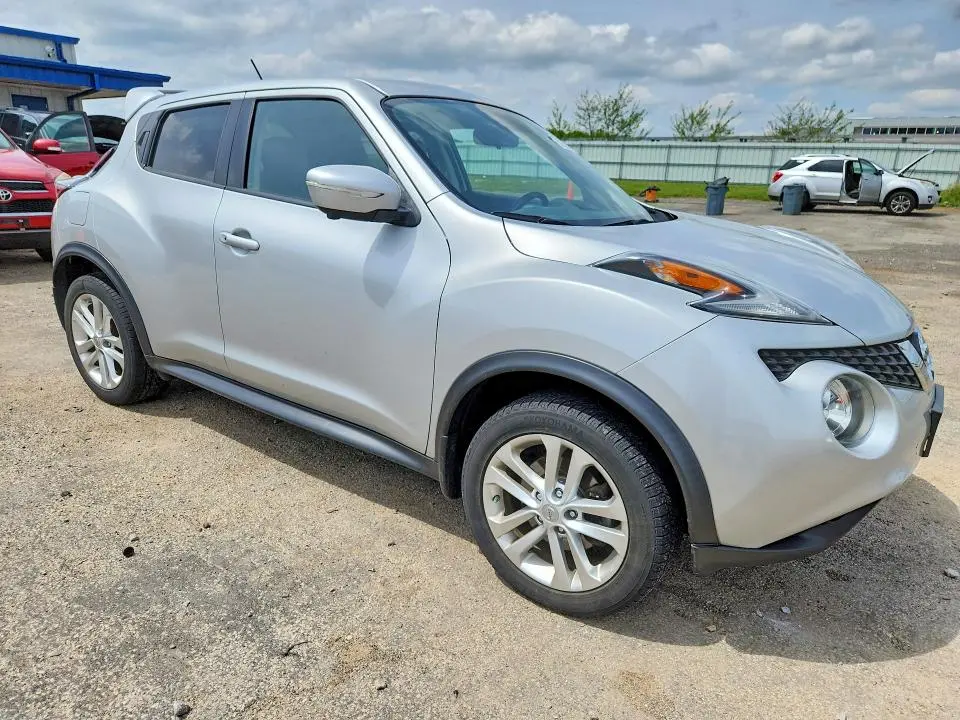 2015 NISSAN JUKE SL  