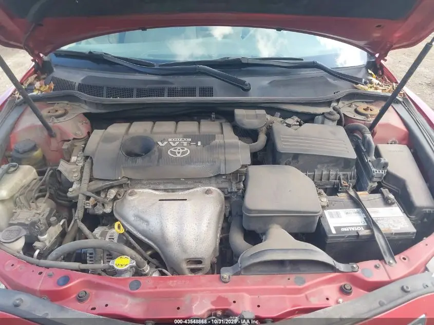 2010 TOYOTA CAMRY LE