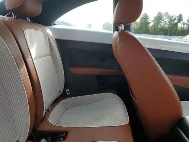 2015 VOLKSWAGEN BEETLE 1.8T  