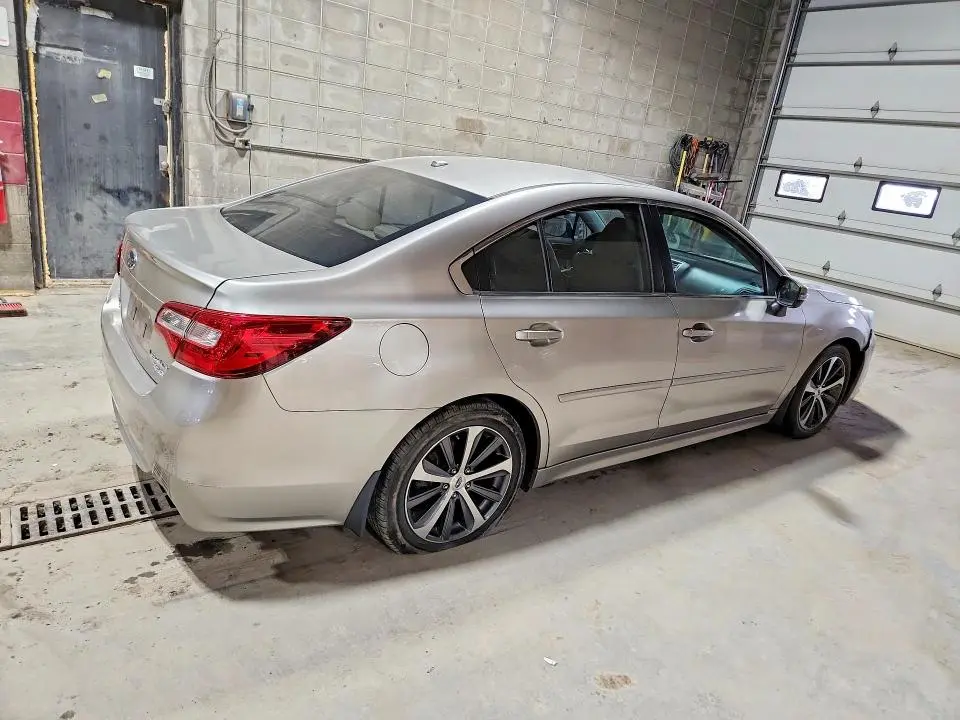 2015 SUBARU LEGACY 3.6R LIMITED  