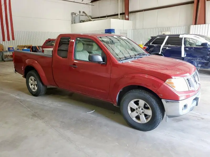 2010 NISSAN FRONTIER KING CAB SE  