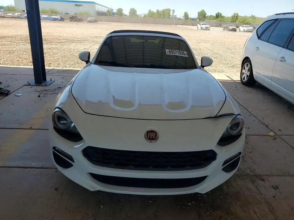 2017 FIAT 124 SPIDER CLASSICA  