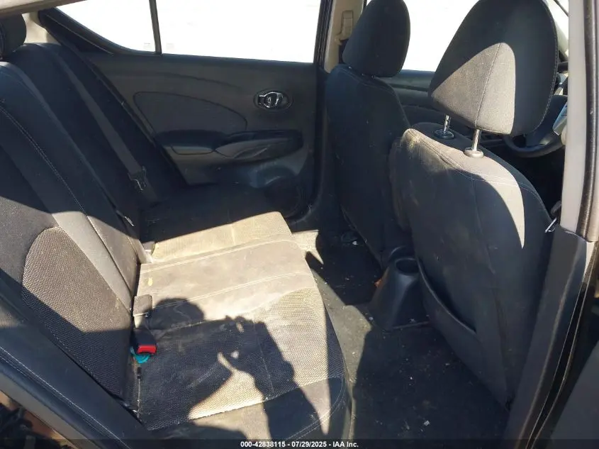 2016 NISSAN VERSA 1.6 SV