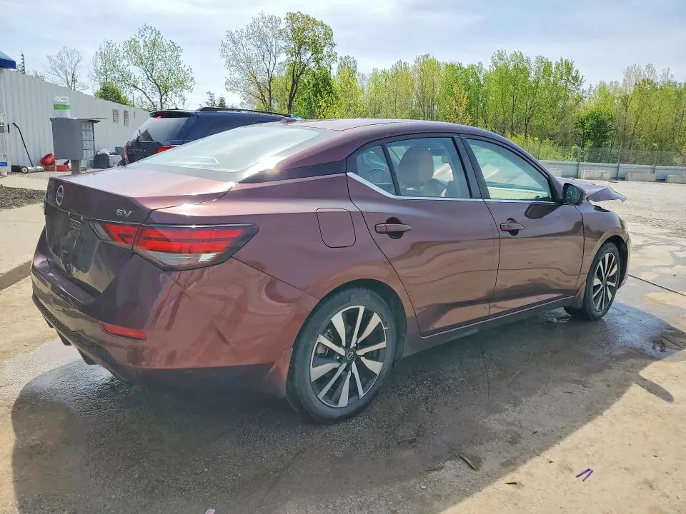 2024 NISSAN SENTRA SV  