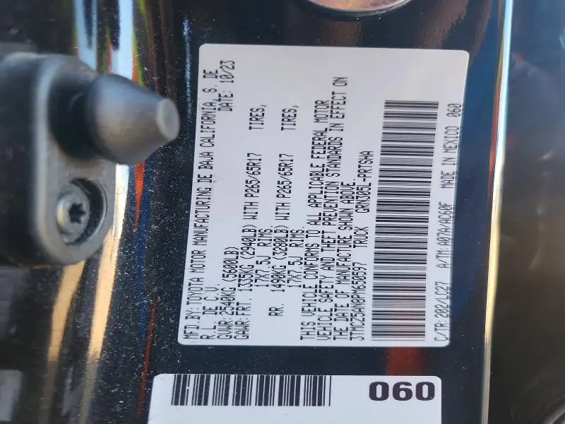 2023 TOYOTA TACOMA TRD SPORT  