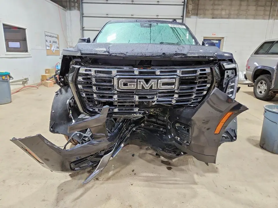 2025 GMC YUKON DENALI ULTIMATE  