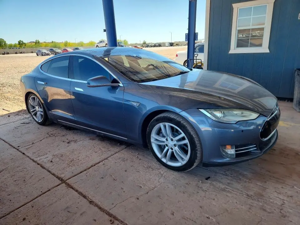 2014 TESLA MODEL S   