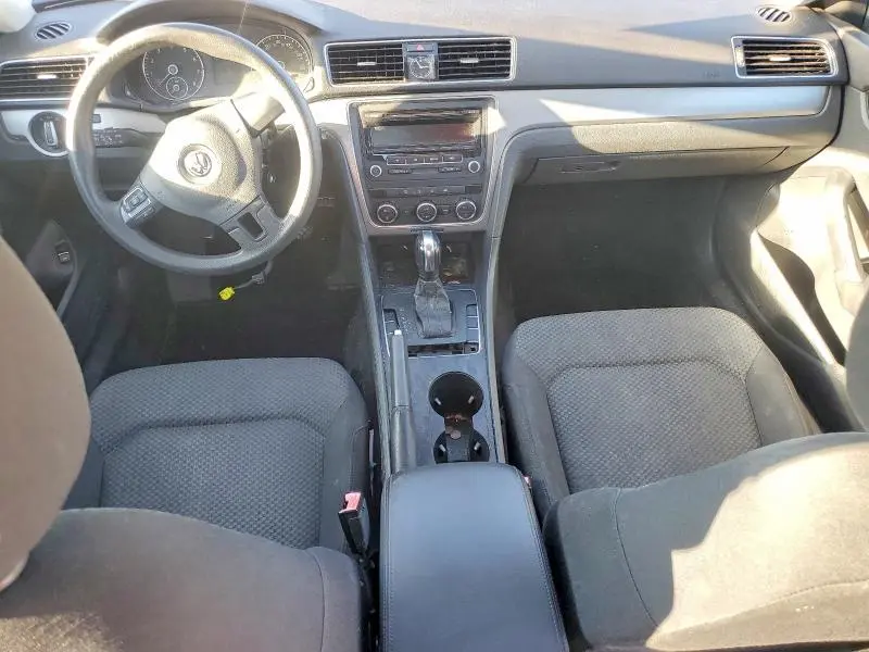2012 VOLKSWAGEN PASSAT S  