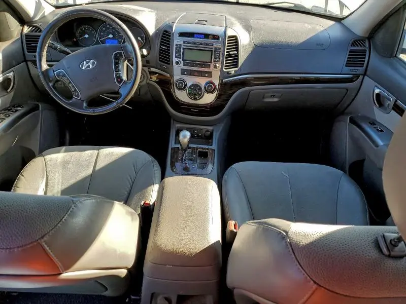 2012 HYUNDAI SANTA FE SE  