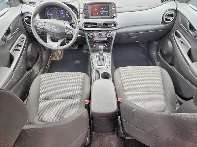 2020 HYUNDAI KONA SE  