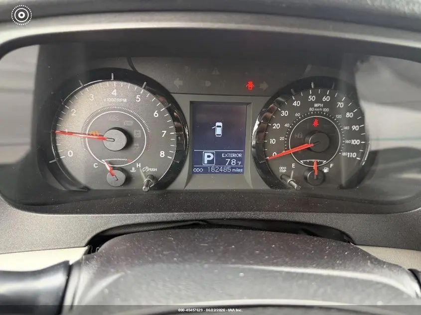 2017 TOYOTA SIENNA LE 8 PASSENGER