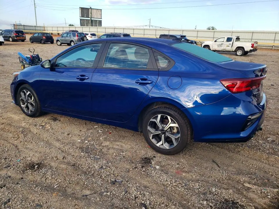 2021 KIA FORTE LXS  