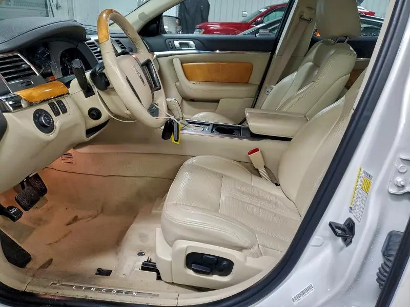 2010 LINCOLN MKS   