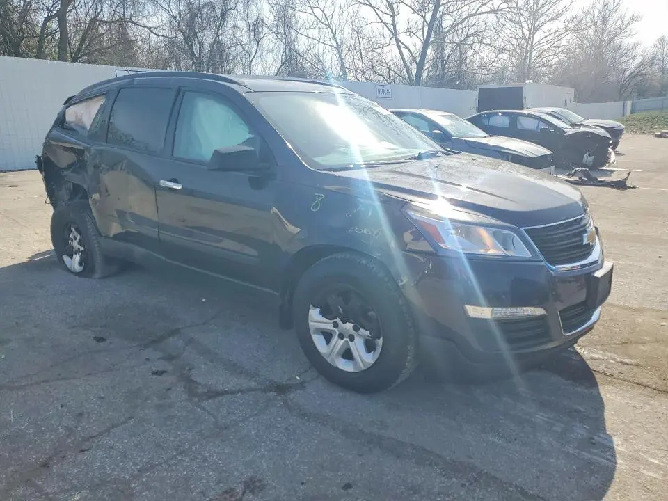 2017 CHEVROLET TRAVERSE LS  