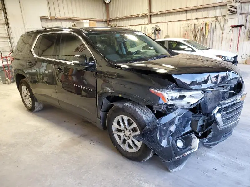 2020 CHEVROLET TRAVERSE LT  
