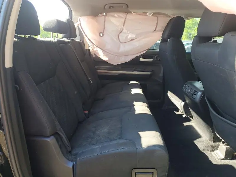 2020 TOYOTA TUNDRA CREWMAX SR5  