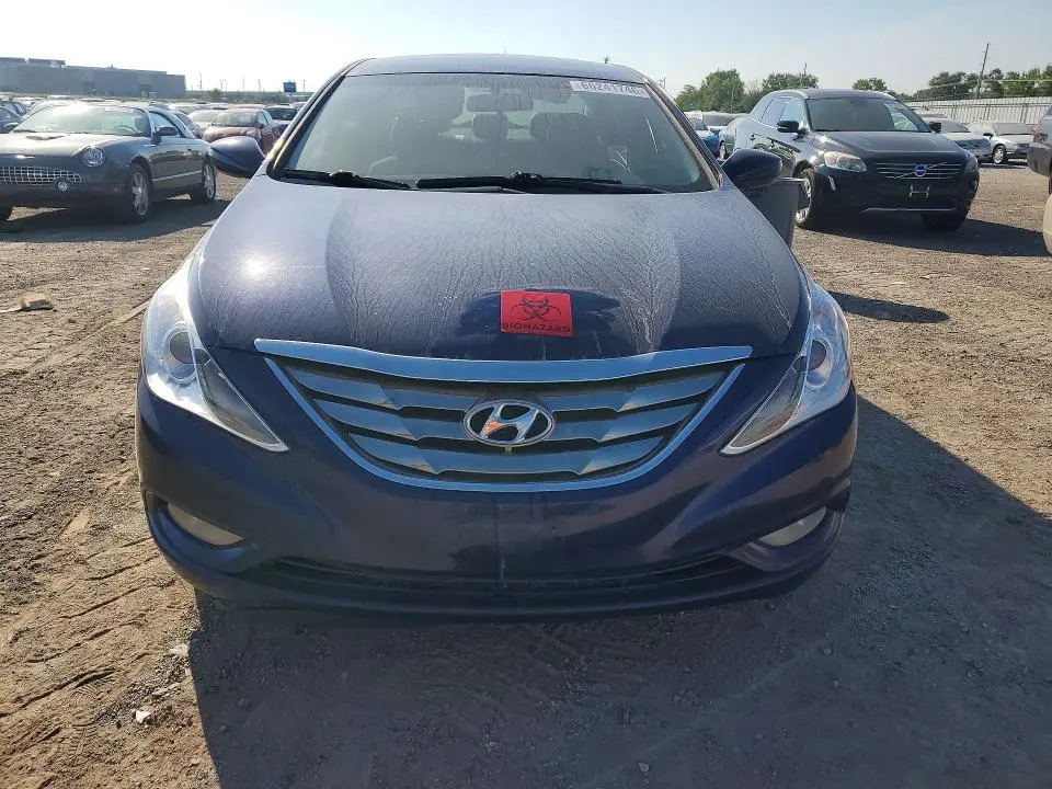 2011 HYUNDAI SONATA SE  