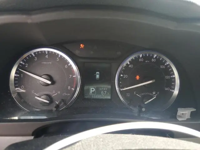 2015 TOYOTA HIGHLANDER LE  