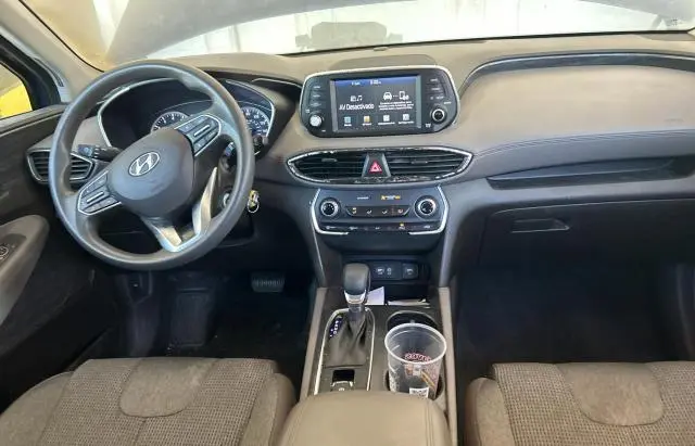 2019 HYUNDAI SANTA FE SE  