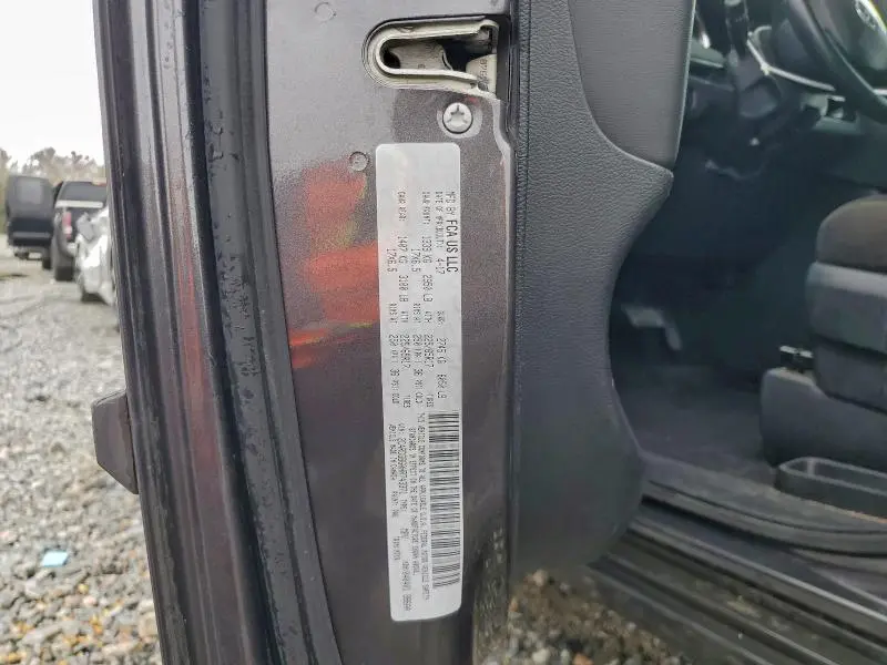 2017 DODGE GRAND CARAVAN SE  