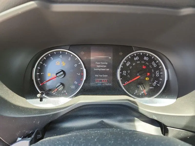 2021 TOYOTA RAV4 LE  