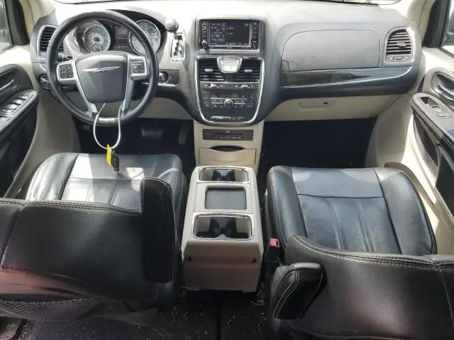 2013 CHRYSLER TOWN & COUNTRY TOURING L  