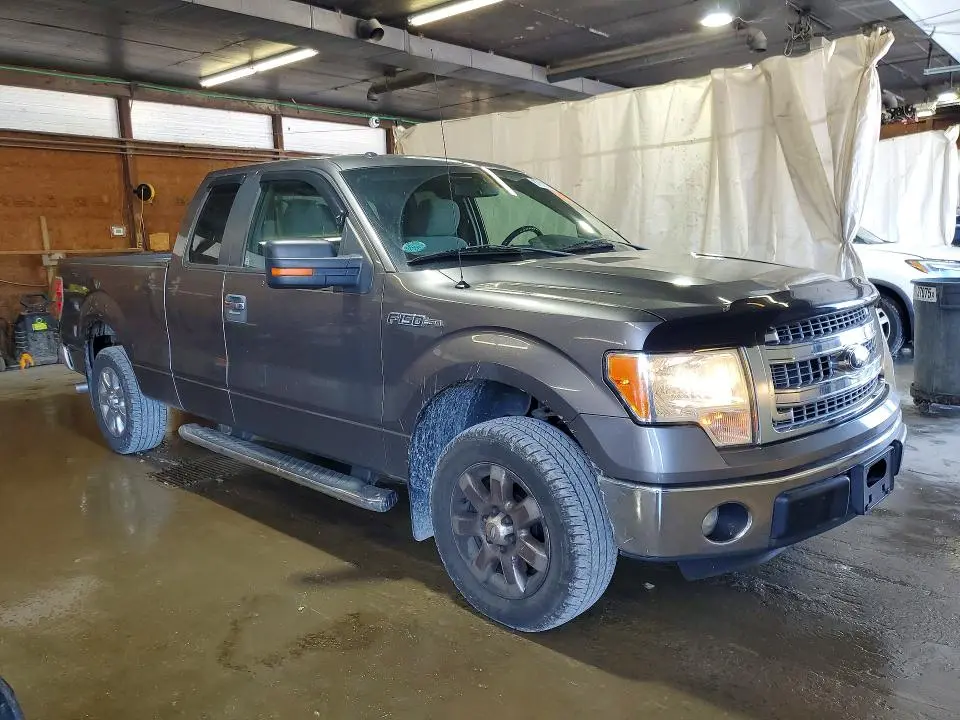 2013 FORD F150 SUPER CAB  