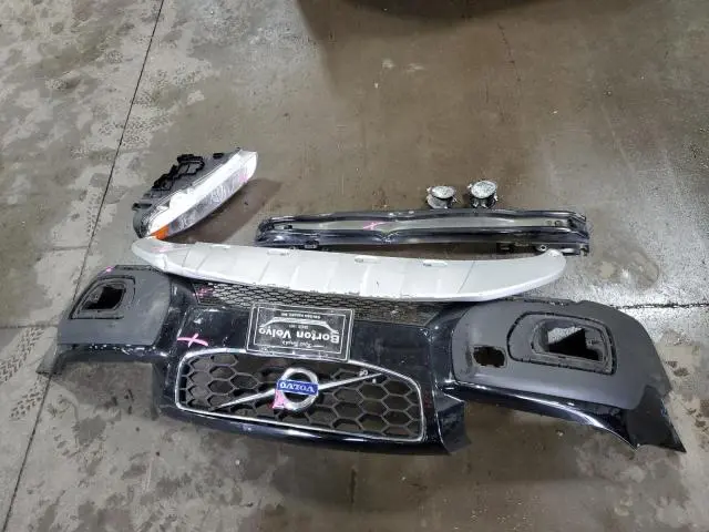 2016 VOLVO XC70 T5 CLASSIC PREMIER  