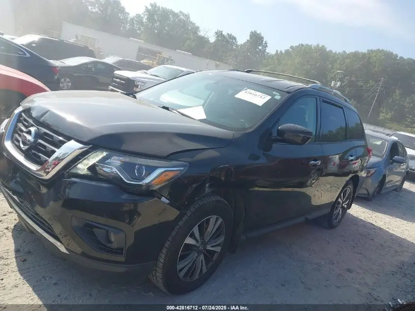 2017 NISSAN PATHFINDER SV