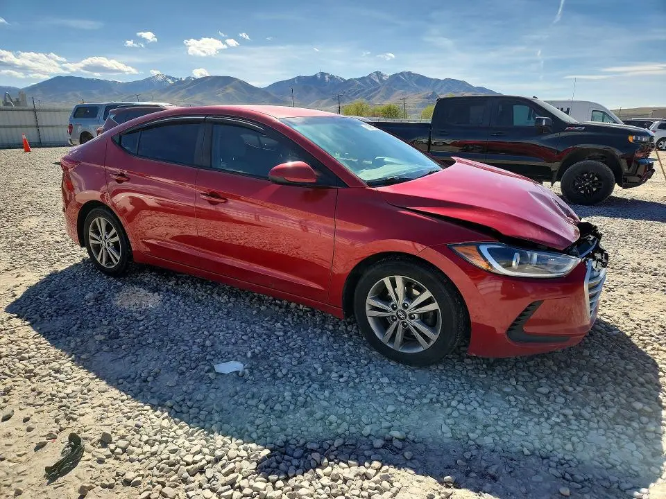 2017 HYUNDAI ELANTRA SE  