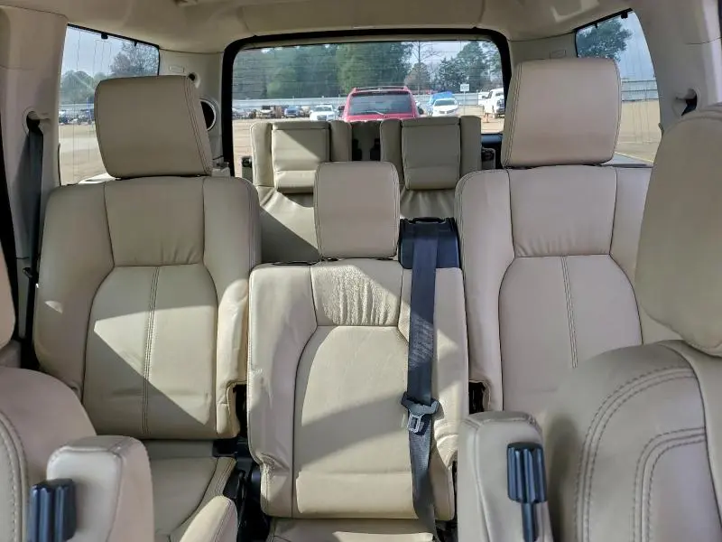 2012 LAND ROVER LR4 HSE LUXURY  