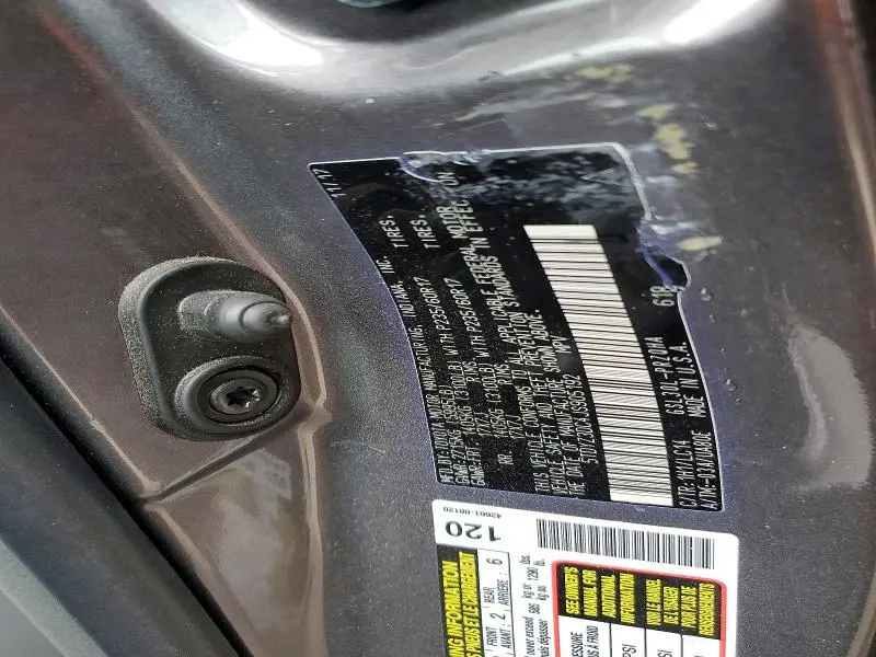 2018 TOYOTA SIENNA XLE  