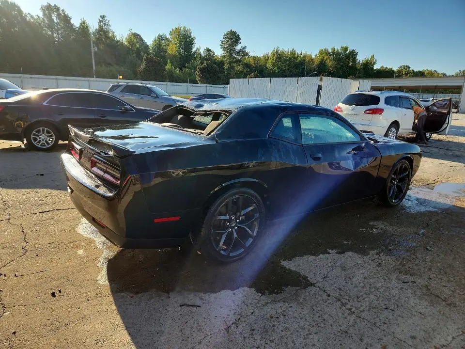 2022 DODGE CHALLENGER R/T  