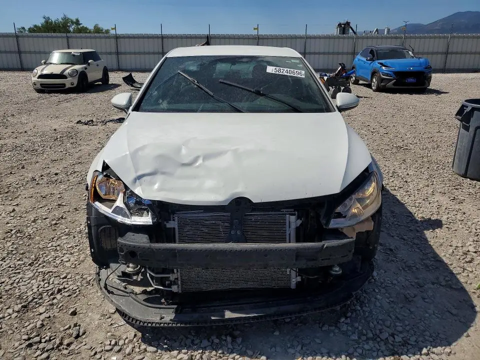 2017 VOLKSWAGEN GTI S  