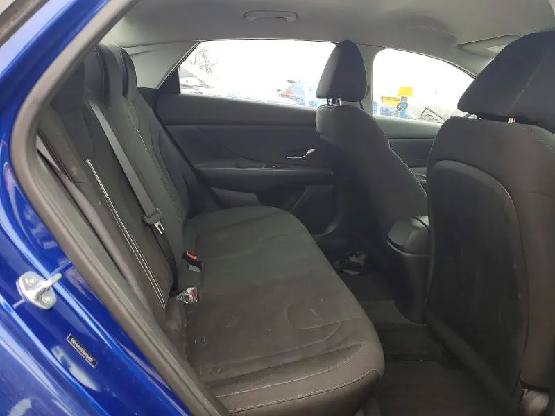 2022 HYUNDAI ELANTRA SEL  