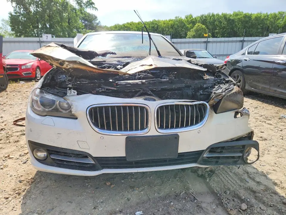 2016 BMW 528 XI  
